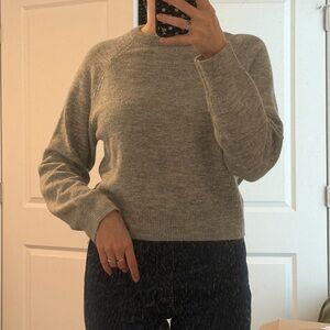 H&M Classic Gray Crew Neck Sweater